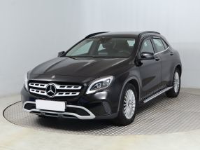 Mercedes-Benz GLA - 2017