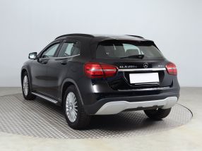 Mercedes-Benz GLA - 2017