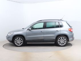 Volkswagen Tiguan - 2009