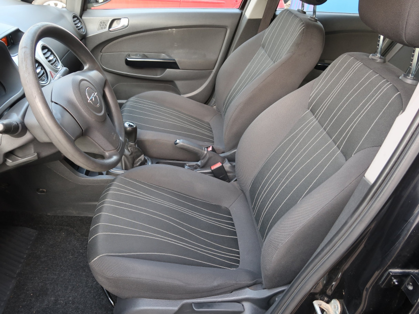 Opel Corsa, 2011