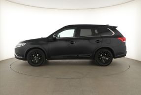Mitsubishi Outlander - 2019