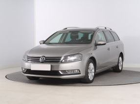 Volkswagen Passat - 2014