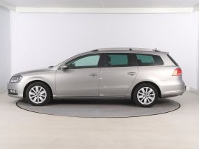 Volkswagen Passat - 2014