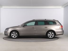 Volkswagen Passat - 2013