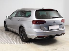 Volkswagen Passat - 2020