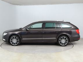 Skoda Superb - 2011