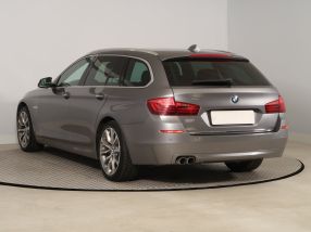 BMW 5 - 2015