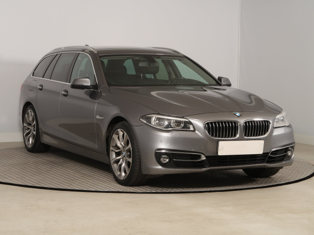 BMW 5 2015