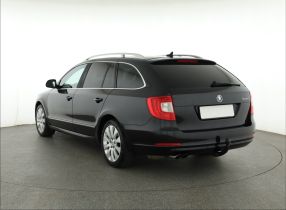 Skoda Superb - 2012