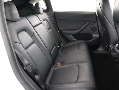 Tesla Model Y - 2022