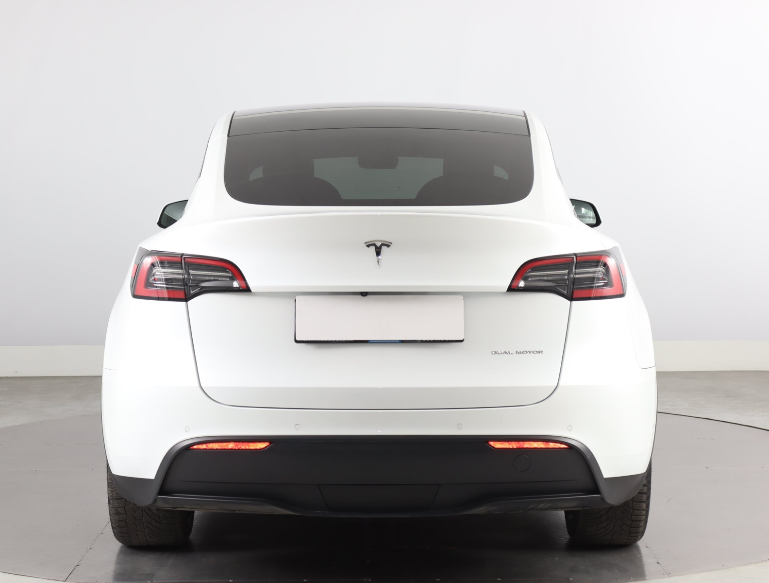 Tesla Model Y - 2022
