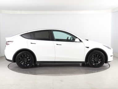 Tesla Model Y - 2022