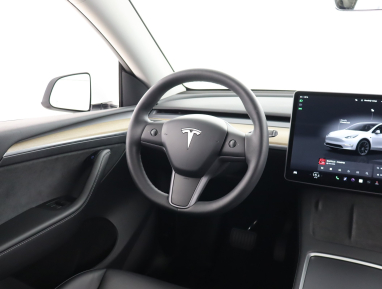 Tesla Model Y - 2022