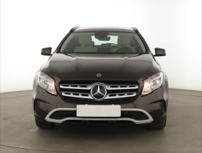 Mercedes-Benz GLA - 2017