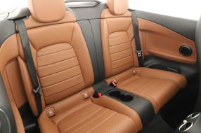 Mercedes-Benz C - 2020