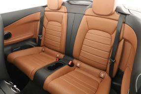 Mercedes-Benz C - 2020