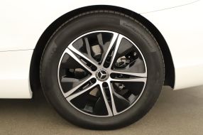 Mercedes-Benz C - 2020