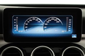 Mercedes-Benz C - 2020