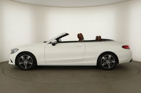 Mercedes-Benz C - 2020