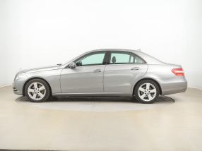 Mercedes-Benz E - 2011
