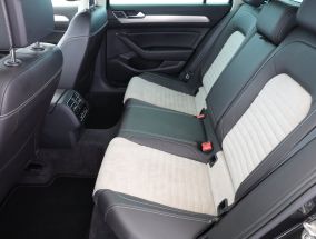 Volkswagen Passat - 2018