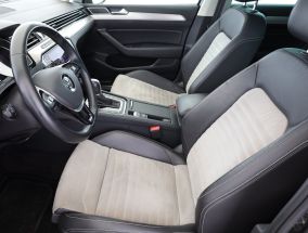 Volkswagen Passat - 2018