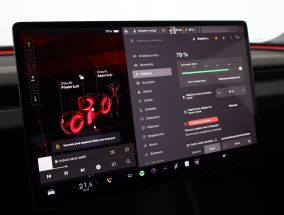 Tesla Model 3 - 2024
