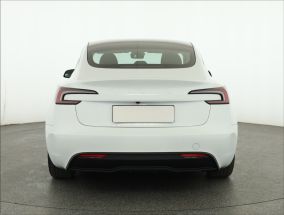 Tesla Model 3 - 2024