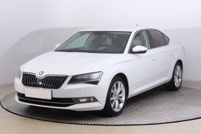 Skoda Superb - 2019
