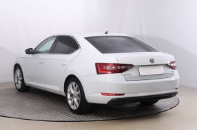 Skoda Superb - 2019