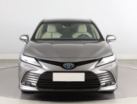 Toyota Camry - 2021