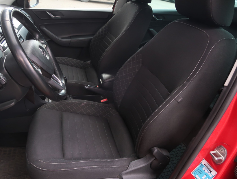 Škoda Rapid Spaceback, 2016