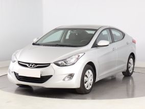 Hyundai Elantra - 2011