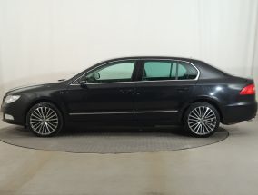 Škoda Superb - 2012