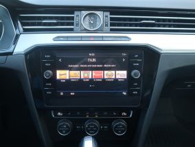 Volkswagen Passat - 2017