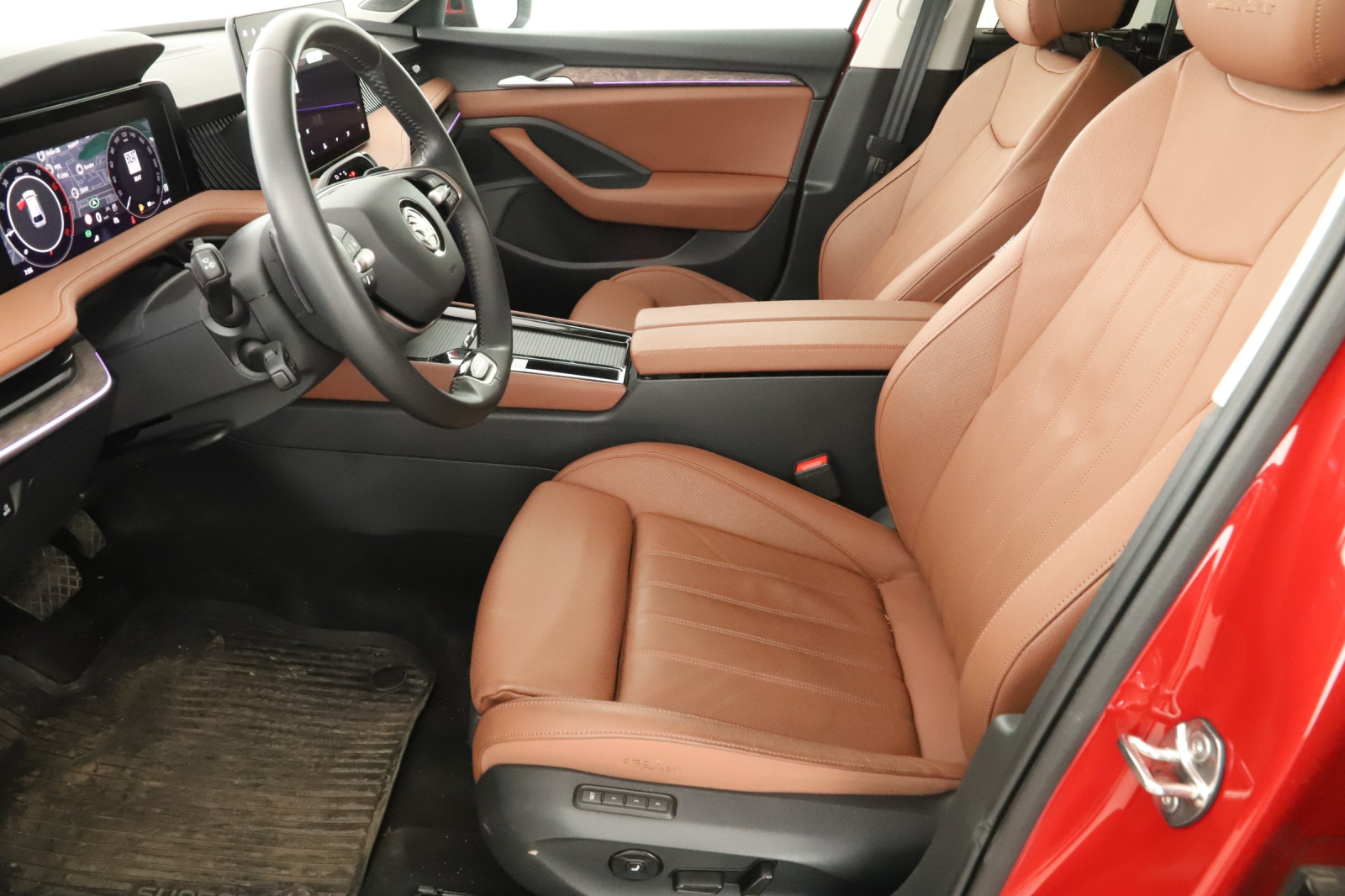 Škoda Superb - 2024