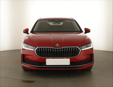 Škoda Superb - 2024