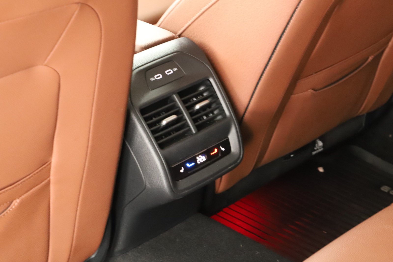 Škoda Superb - 2024