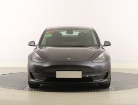 Tesla Model 3 - 2021