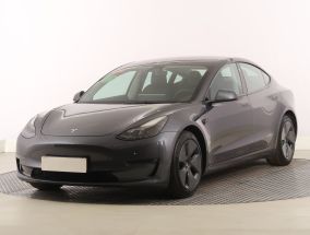 Tesla Model 3 - 2021