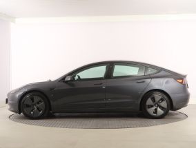 Tesla Model 3 - 2021