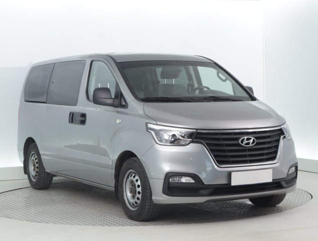 Hyundai H-1 2019