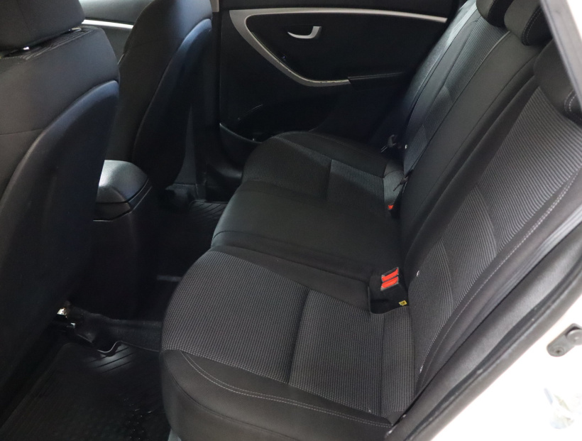 Hyundai i30, 2016