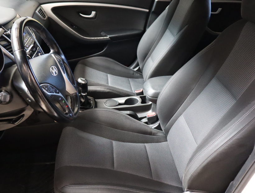 Hyundai i30, 2016