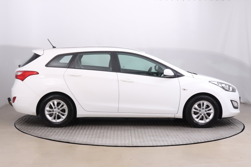 Hyundai i30, 2016
