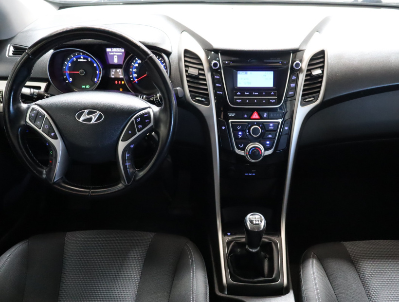 Hyundai i30, 2016