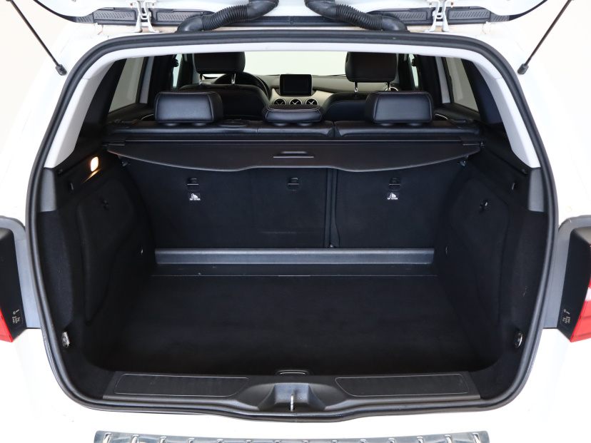 Mercedes-Benz B, 2015