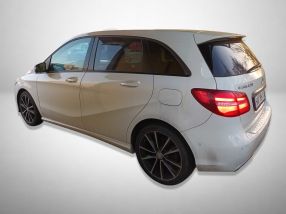 Mercedes-Benz B - 2015