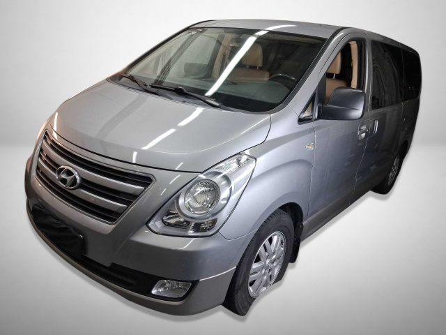Hyundai H-1 Tour 2018