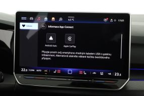 Volkswagen Golf - 2025